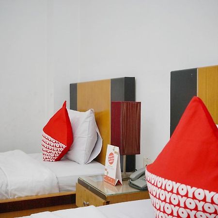 Oyo 2291 Hotel Bahagia ماكاسار المظهر الخارجي الصورة