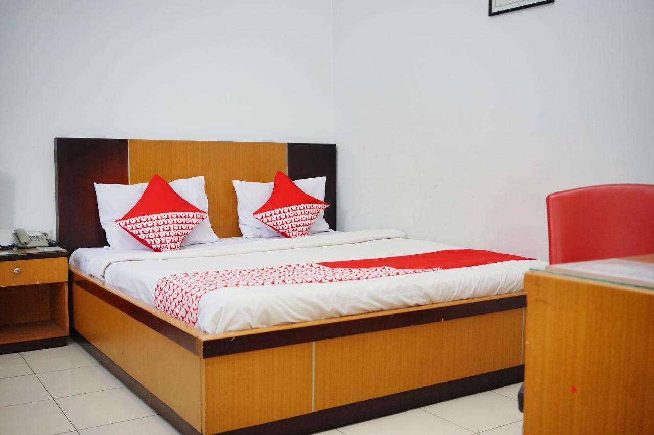 Oyo 2291 Hotel Bahagia ماكاسار المظهر الخارجي الصورة