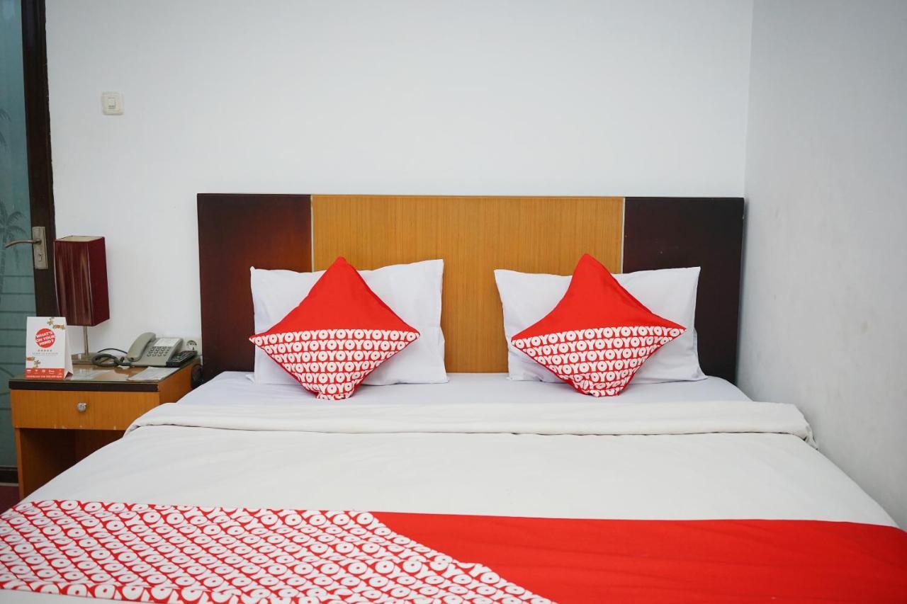 Oyo 2291 Hotel Bahagia ماكاسار المظهر الخارجي الصورة