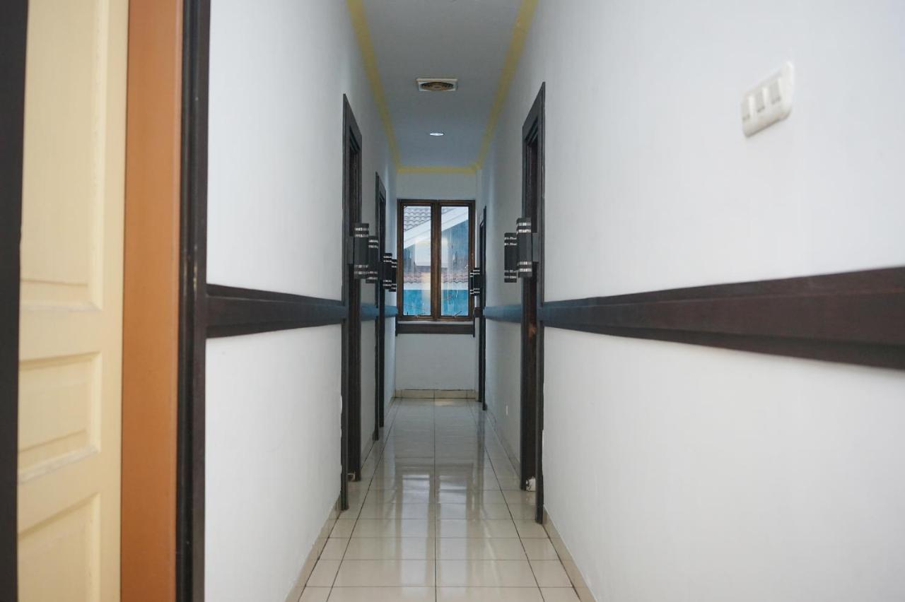 Oyo 2291 Hotel Bahagia ماكاسار المظهر الخارجي الصورة
